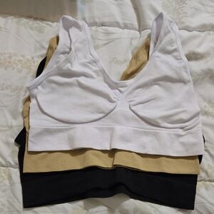 Extreme Fit Seamless Lightweight Comfort Bras